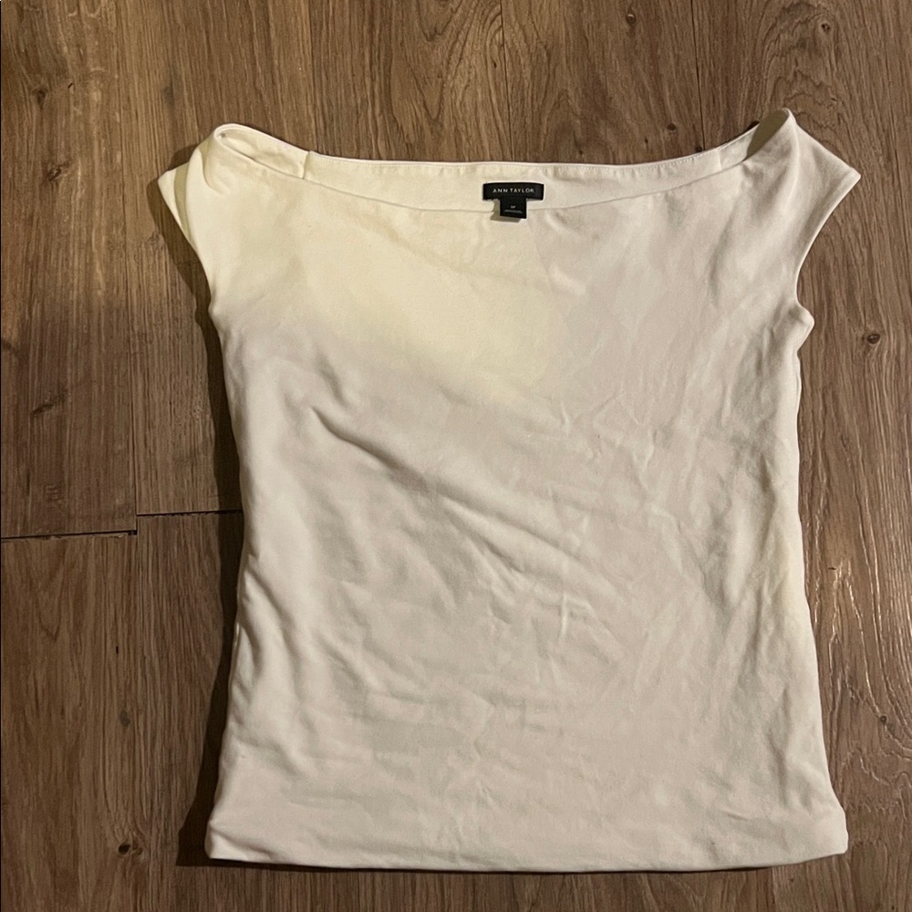 Ann Taylor Cream Boatneck Cap-Sleeve Tank Top